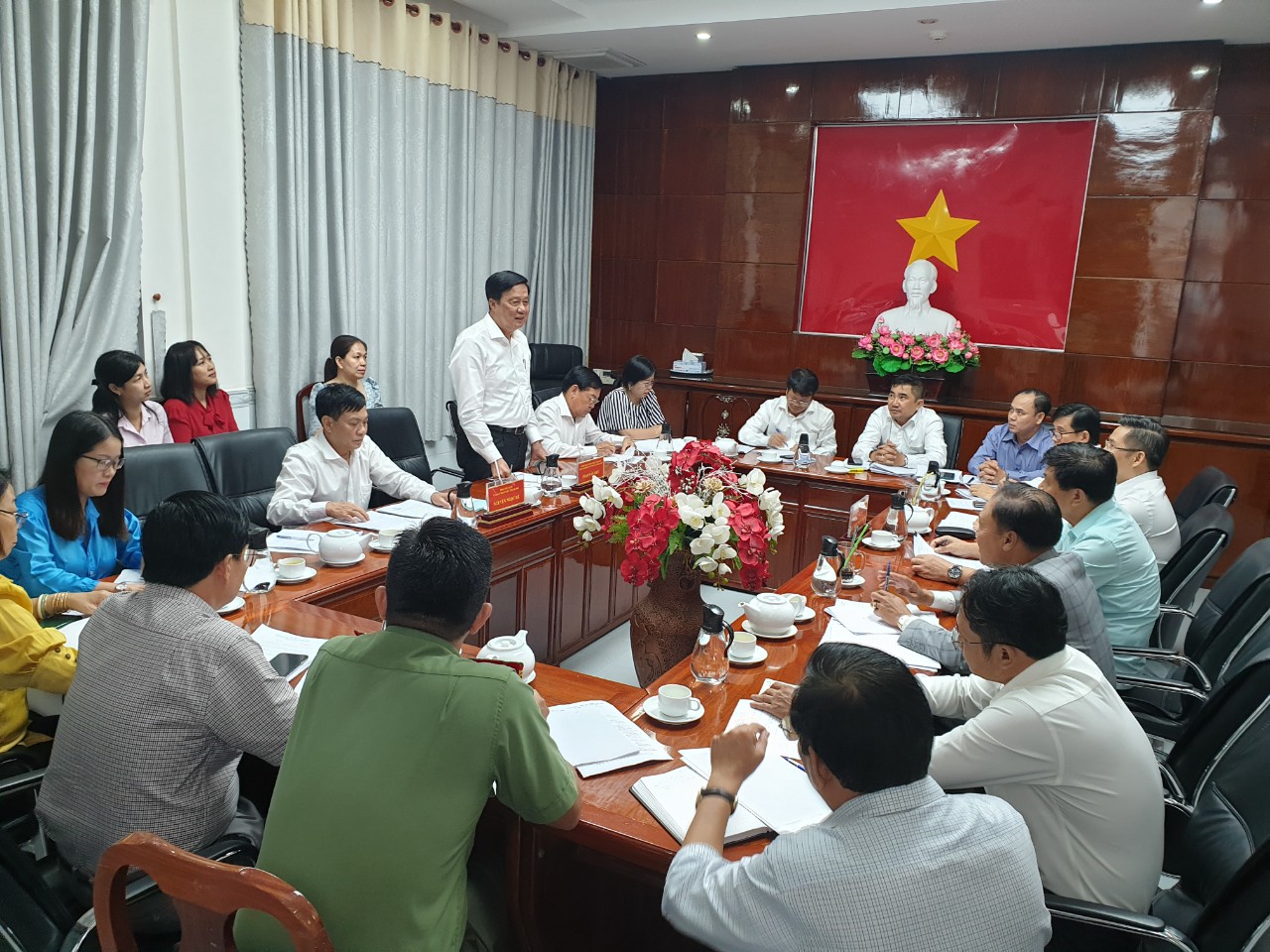 Đảng Đoàn Liên đoàn Luật sư Việt Nam làm việc với Thường trực Thành ủy Cần Thơ